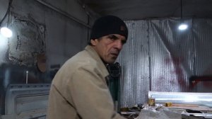 защита пенопласта от полиэфирки клеем пва