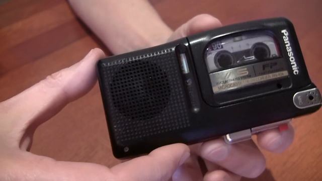 Ламповый микрокассетный диктофон - Tube Microcassette recorder смотреть онлайн