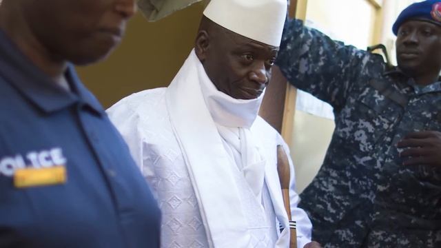 Безумные диктаторы. Черный доктор Яйя Джамме. смотреть онлайн