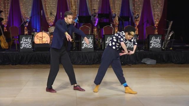 Lindy Focus XVIII: Jo & Daniil "The Grabtown Grapple" Performance смотреть онлайн