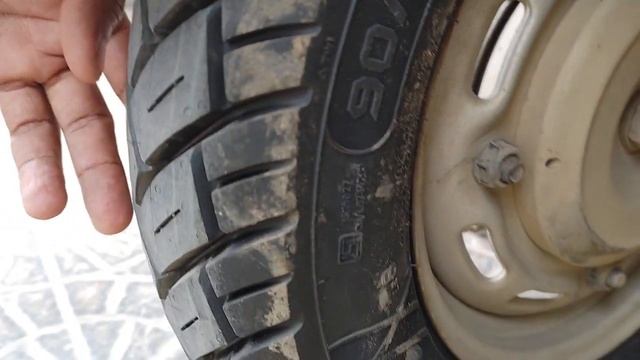 MRF Zapper C1 Tubeless Tyre for Activa/Scooters Review | MRF Zapper C1 90/100-10 53J Tyre Review смотреть онлайн