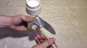 Подставка под пасхальное яйцо из картона.