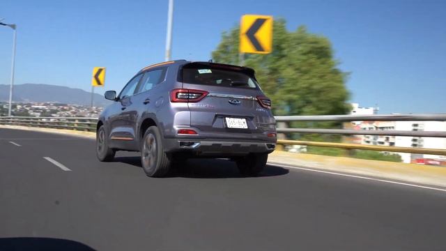 Geely COOLRAY | Un nuevo SUV CHINO смотреть онлайн