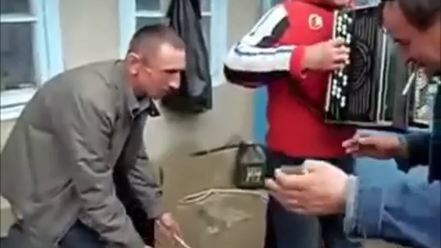 Деревенские мужики  Китайские палочки
