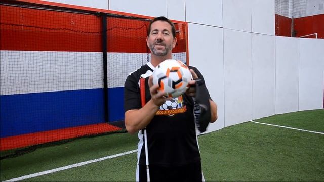 Help Keep the Blind Soccer Ball Rolling смотреть онлайн