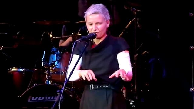 Сурганова и Оркестр - "Бабочка" ( Оренбург, 20.10.11) смотреть онлайн