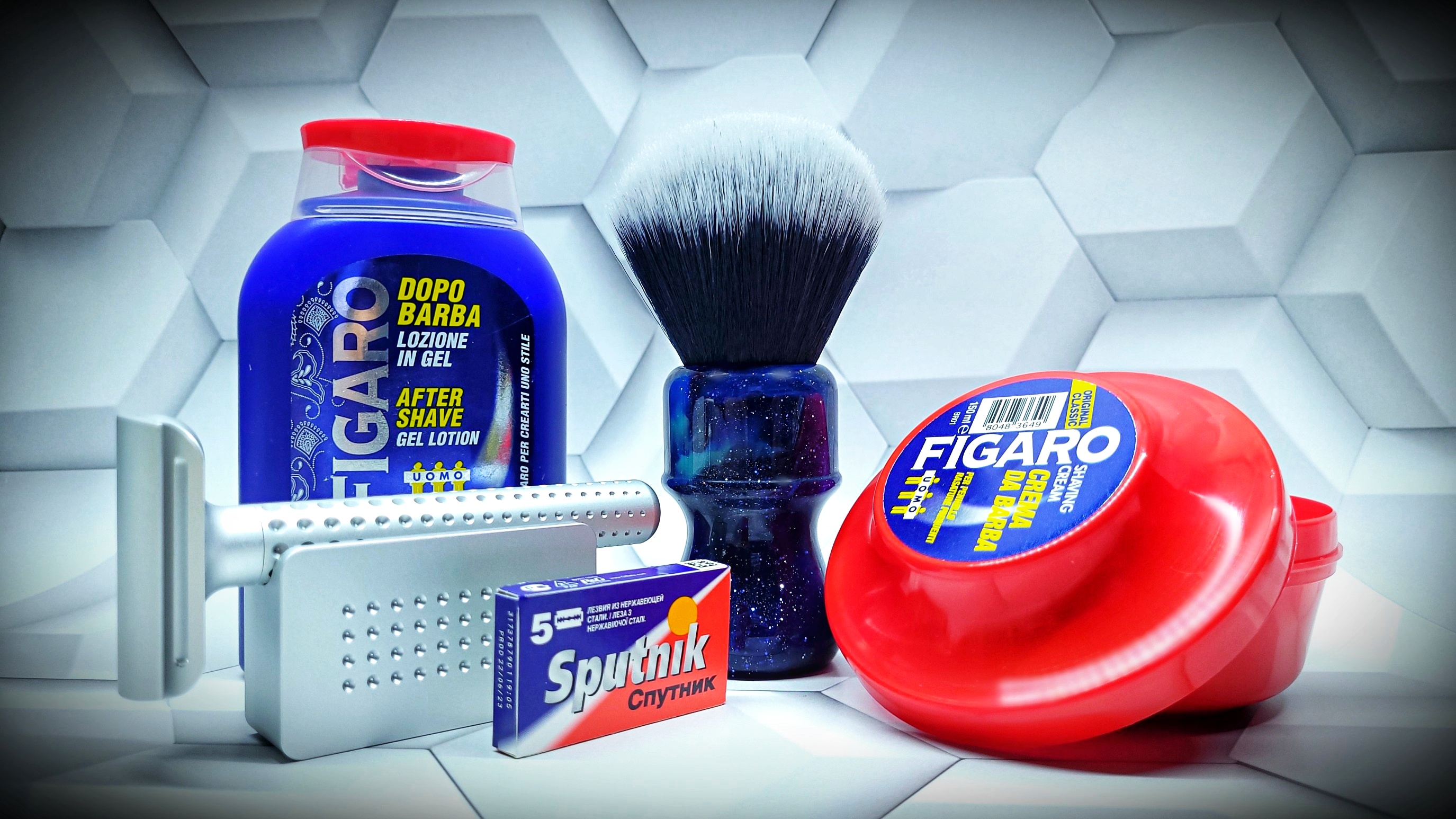 Бритье! Бюджетное бритьё! Ну, почти...🛰