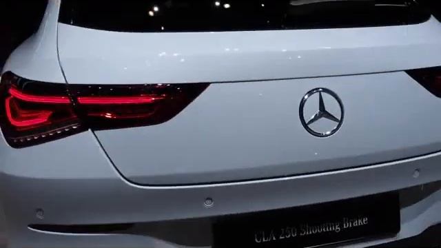 Mercedes-Benz CLA Shooting Brake 2020 vs. Honda Civic Tourer 2020 смотреть онлайн