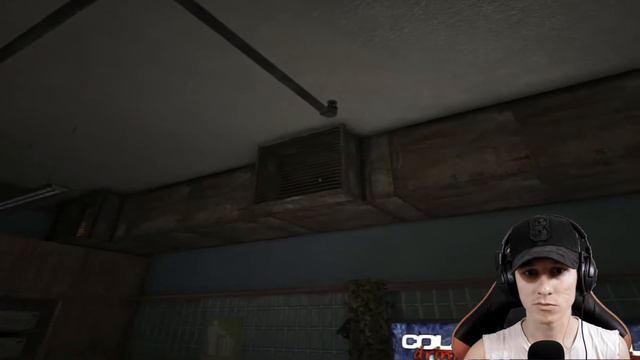 НУ ВОТ И ХОРРОР!? МЕНЯ В Outlast УЖЕ НАЗЫВАЮТ ПОРОСЕНКОМ! СЕРИЯ #1 смотреть онлайн
