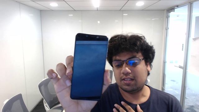 XIAOMI Poco F1 Screen Gaurd and Kapaver Case смотреть онлайн