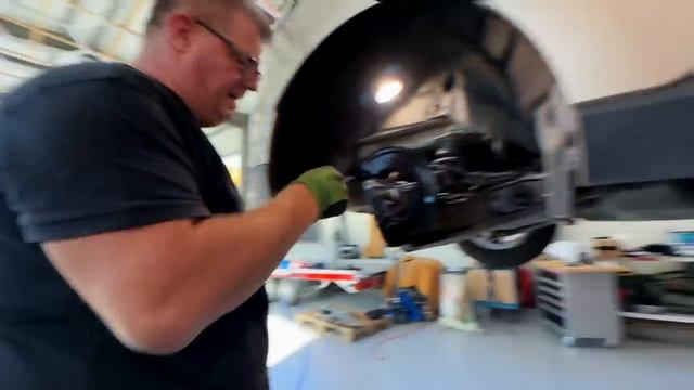 Heftig - Renault Espace V Bremse Hinterachse! Und G-Klasse Bodykit ist lackiert - Espace 5 Bremse H смотреть онлайн