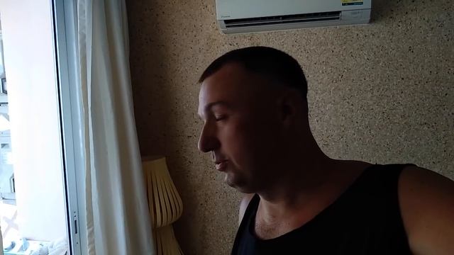 Паттайя. Для белых обезьян креветки дороже. смотреть онлайн