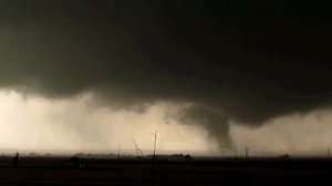 Multivortex-Tornado south of El Reno, May 31, 2013