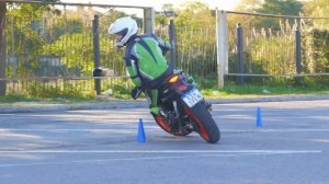 Супер-обзор KTM Duke 200 (и сравнение с 390м) ?