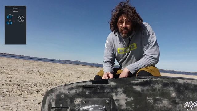 How low can a TUBE KITE go? Light wind kite experiment смотреть онлайн
