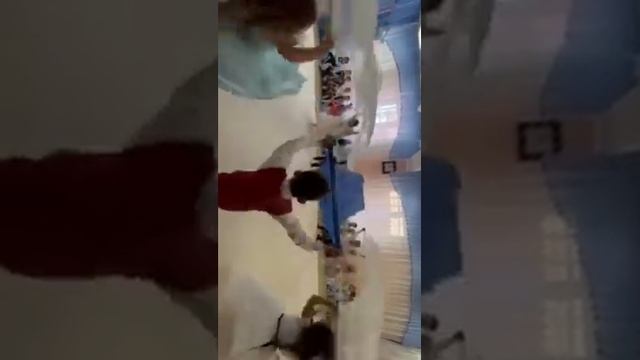Прейн Виктория. Выпускной. Танец с полотнами. смотреть онлайн
