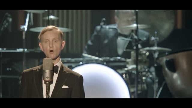 Max Raabe - Du Passt Auf Mich Auf