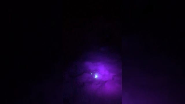 Tennis balls glow under snow with blacklight смотреть онлайн