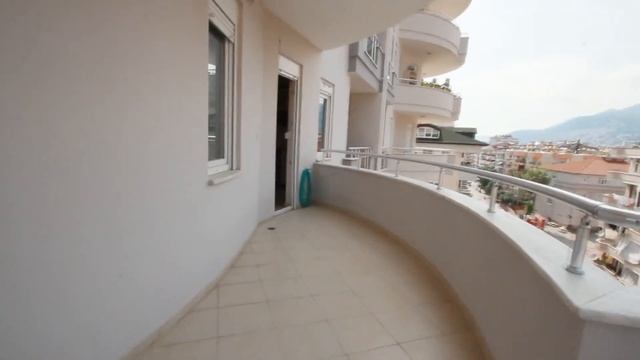 Апартаменты рядом с пляжем Клеопатра в Центре Алании / Недвижимость с IVM TURKEY смотреть онлайн