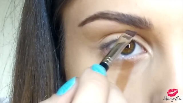 Оформление бровей/EYEBROW Routine смотреть онлайн