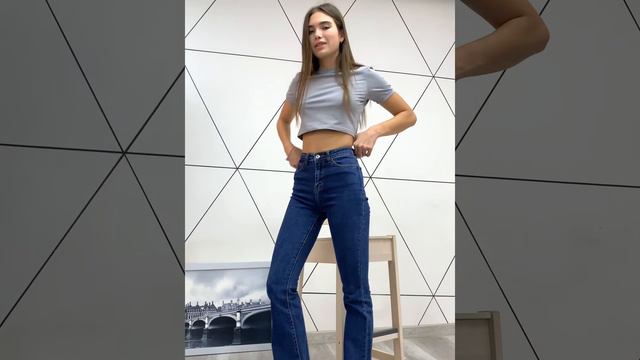 Джинсы женские прямые с высокой посадкой трубы клеш клешеные брюки на каждый день черные синие