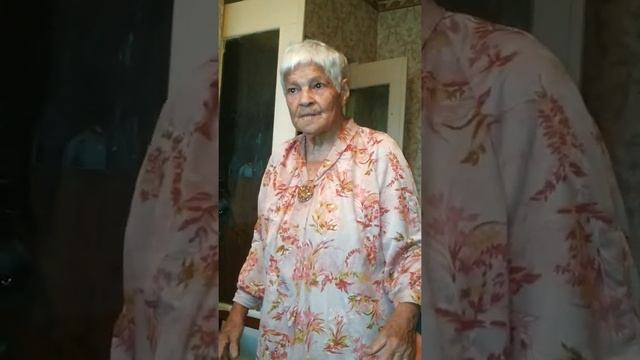 Попова Александра Максимовна читает басню И. А. Крылова "Квартет". Ей 94 года. смотреть онлайн