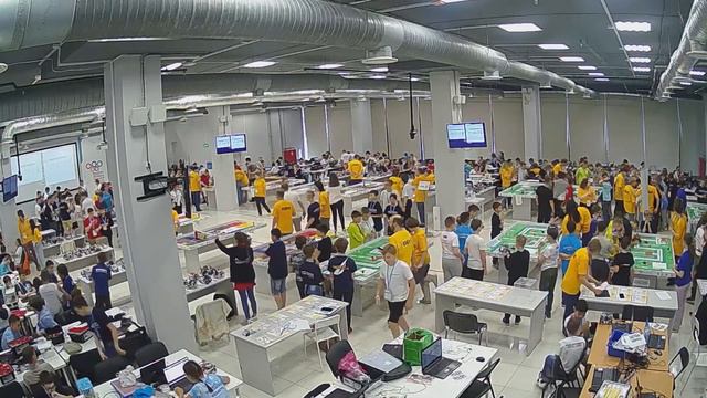 Второй день Российской Робототехнической Олимпиады 2022