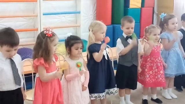 Утренник к 8 марта 2018 2 часть смотреть онлайн