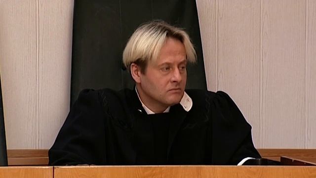 Приговор на 10 лет | 6 кадров смотреть онлайн