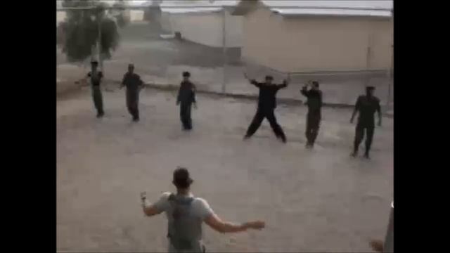 Iraqi Jumping Jacks смотреть онлайн