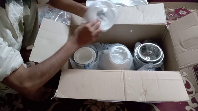 Prestige Plus Atlas 750 W Juicer Mixer Grinder Unboxing.... смотреть онлайн