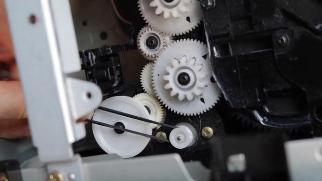 Чиним проигрыватель лазерных дисков Pioneer CLD-D515 смотреть онлайн