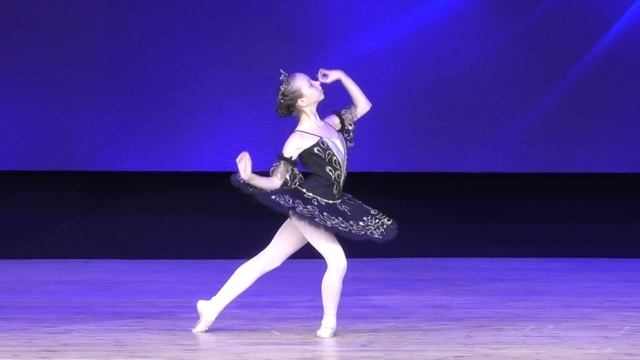 Черный лебедь Кармен смотреть онлайн