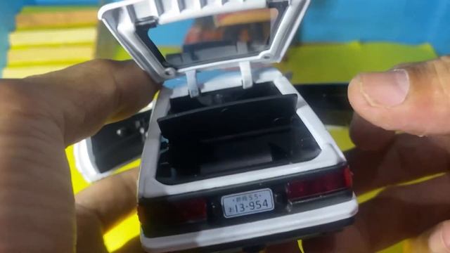 Wow mobil toyota jaduel TRUENO AE86 classic initial D diecast kereen bosque.#koleksidiecast смотреть онлайн