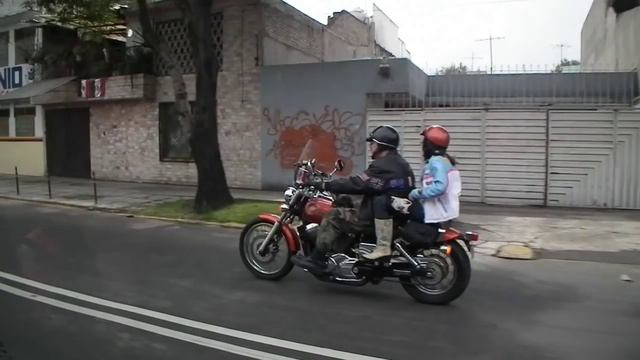 Fuji HS10 2000 fps HD Street View High Speed Camera Bike Real Life inception смотреть онлайн