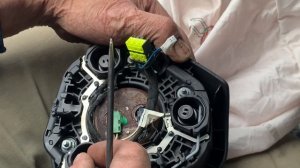 Снятие консоли и торпеды на BMW G20 Модель 340