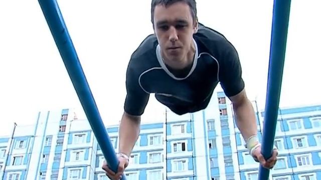 В Ярославле установили новый спортивный городок смотреть онлайн