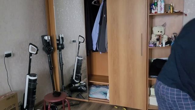 УБОРКА В ГАРДЕРОБЕ? Как вывести пятна?? Будни мамы??? Утренник? смотреть онлайн