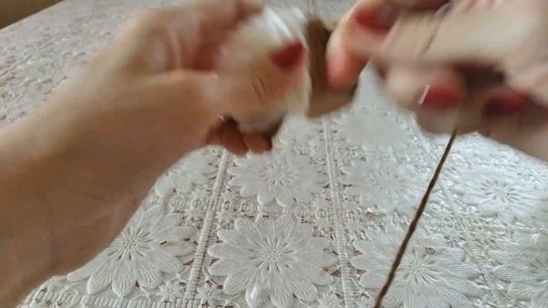 Птичка своими руками из помпонов/ pompon bird