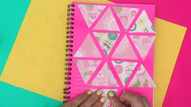 DIY ЯРКИЕ ТЕТРАДИ back to school. Оформление тетрадей своими руками смотреть онлайн