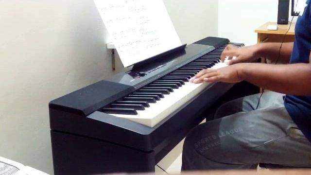 Hotel California (Eagles) Piano cover смотреть онлайн