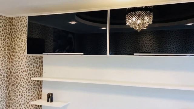 В Санкт-Петербурге можно забронировать 3-х комнатный «Пряничный домик» от 1 суток у ? Международная смотреть онлайн