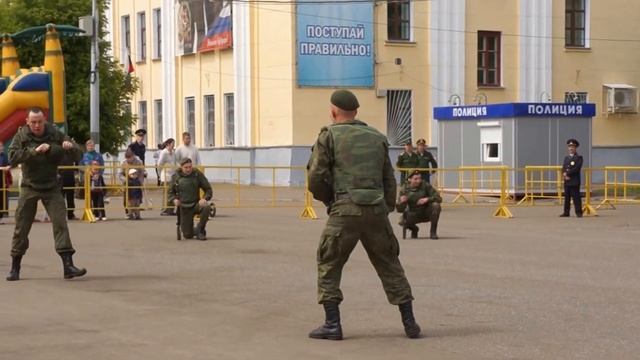 13.06.2015. Киров, Театральная площадь