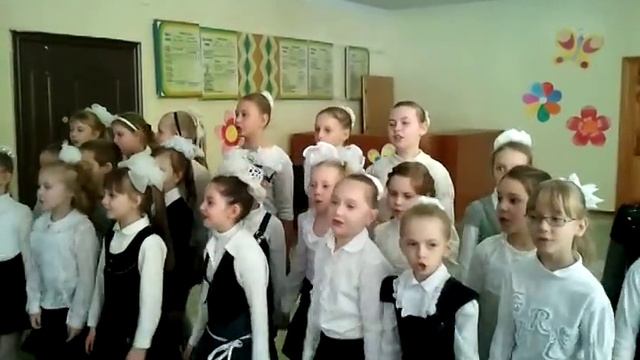 Песня Выглянуло солнышко.mp4 смотреть онлайн