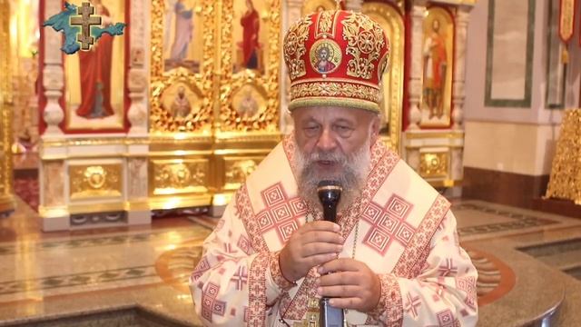 Литургия в день Произнесения Честных Древ Животворящего Креста Господня в Александро-Невском соборе смотреть онлайн