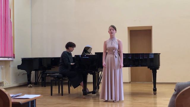 Потапова Александра, 11 лет, выступление в МГДМШ им. Гнесиных, Синеглазка смотреть онлайн
