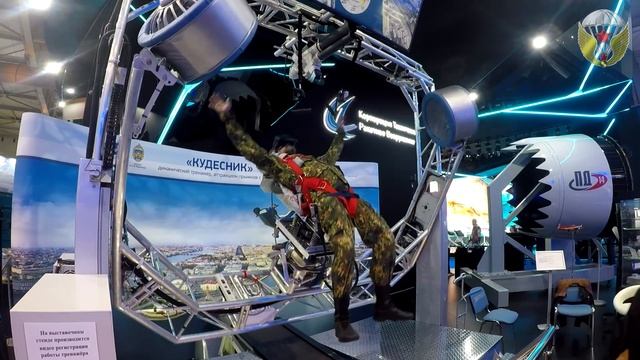 ТЕСТ ПАРАШЮТНОГО ТРЕНАЖЕРА смотреть онлайн