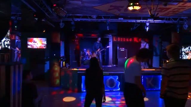 Garage Guys - In Bloom (Nirvana cover) смотреть онлайн