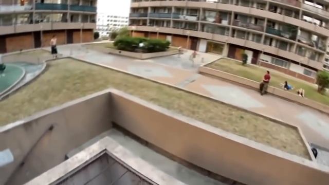 МАЙНКРАФТ ПРОТИВ РЕАЛЬНОЙ ЖИЗНИ MINECRAFT VS REAL LIFE смотреть онлайн