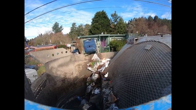 Heil cp python garbage truck (Hopper view [center]) смотреть онлайн